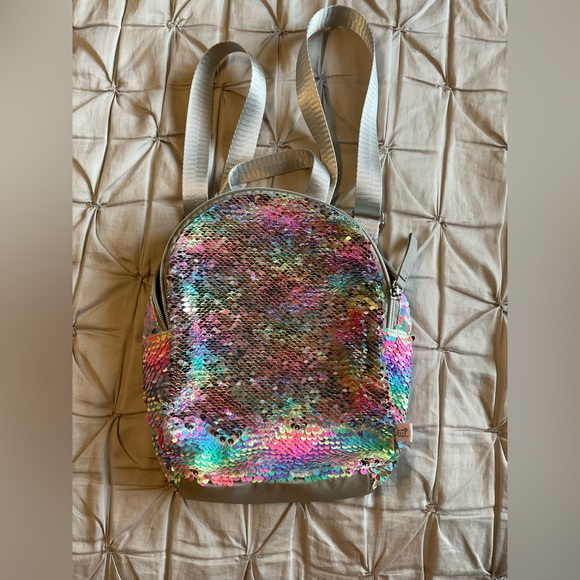 Girls rainbow sequin backpack - Picture 6 of 9